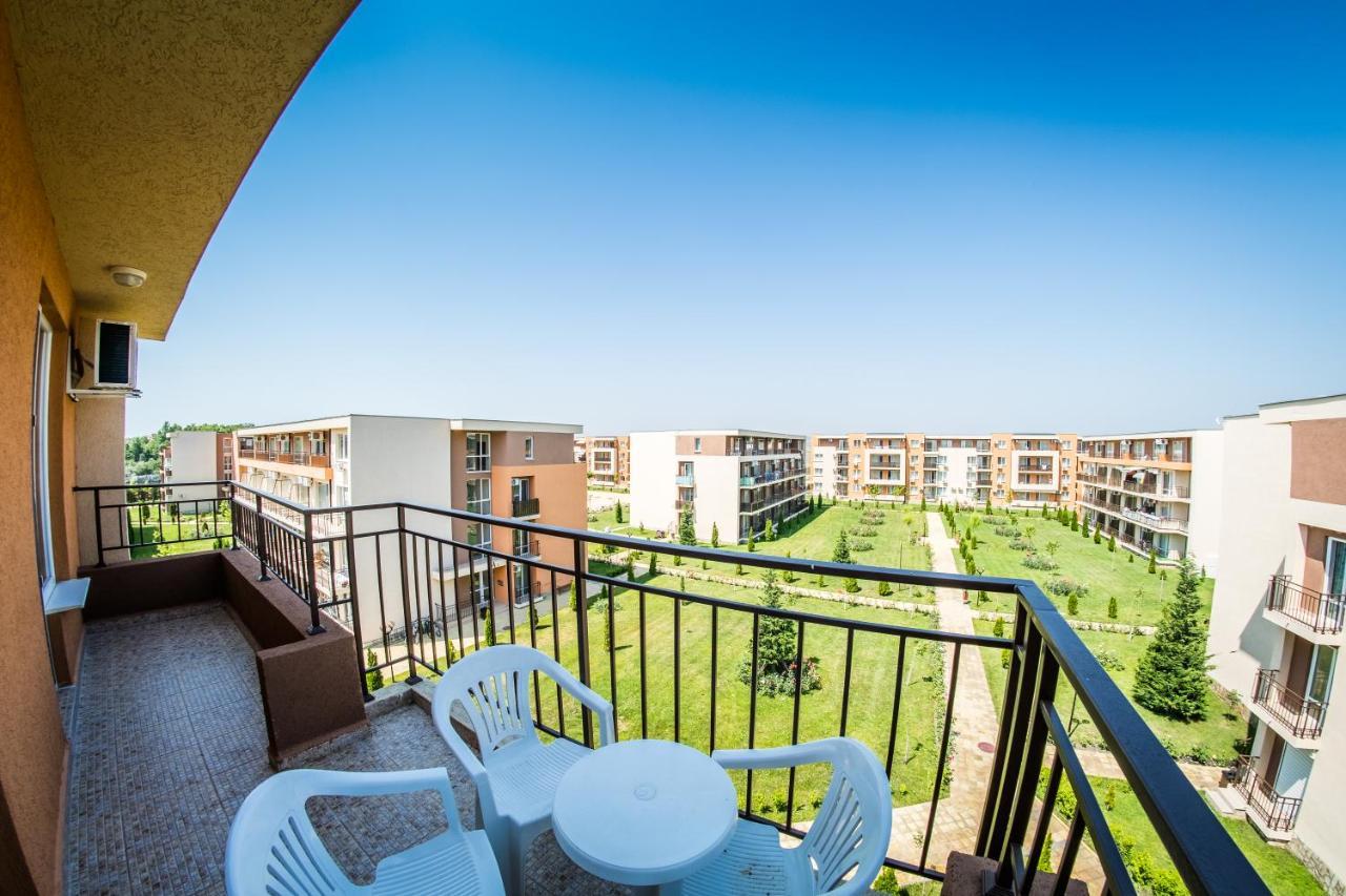 Nessebar Fort Club Apartments Sunny Beach Exterior photo