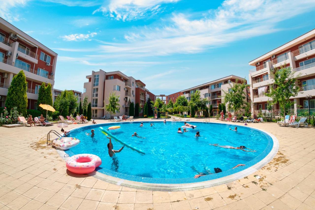Nessebar Fort Club Apartments Sunny Beach Exterior photo