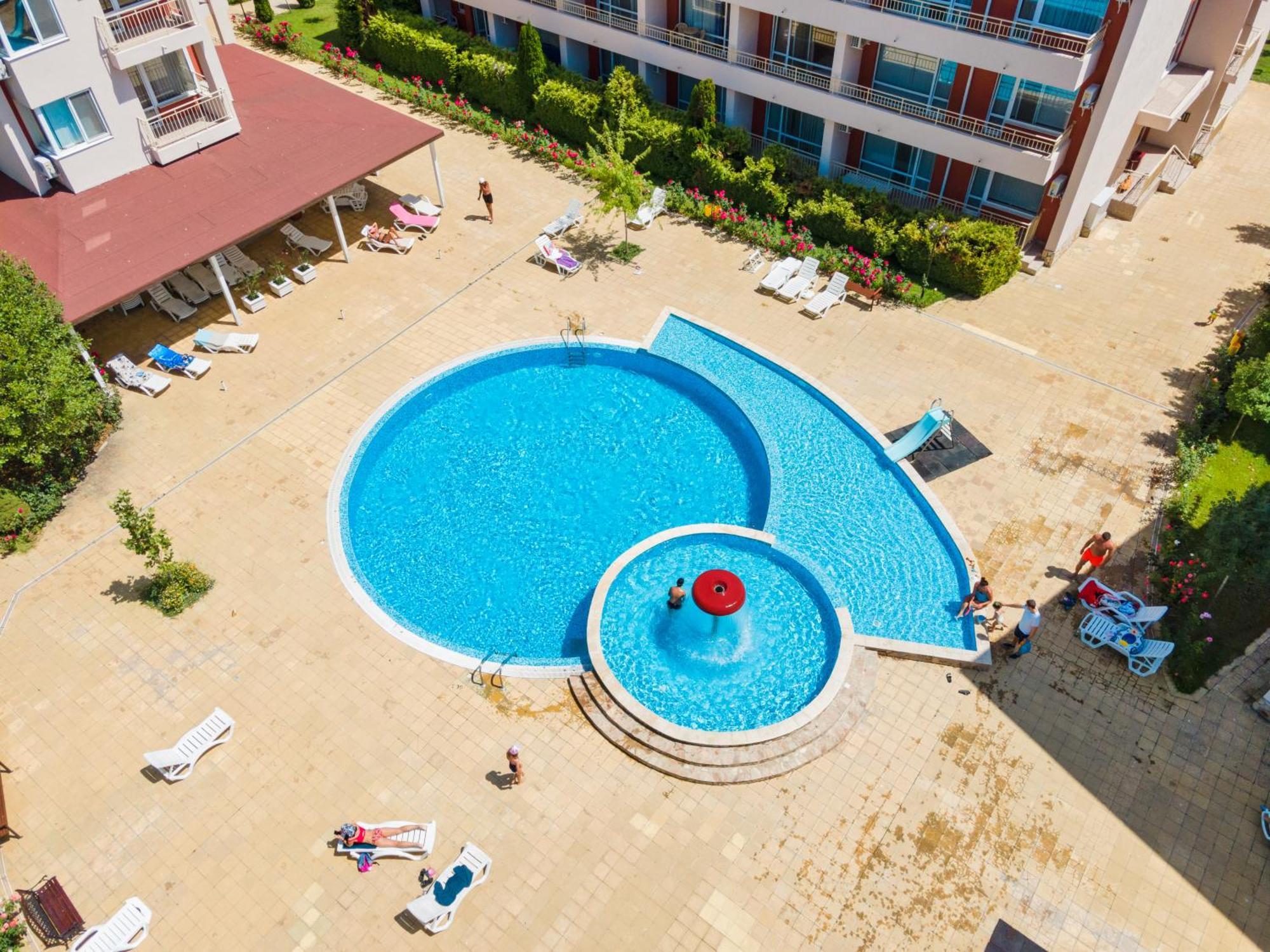 Nessebar Fort Club Apartments Sunny Beach Exterior photo