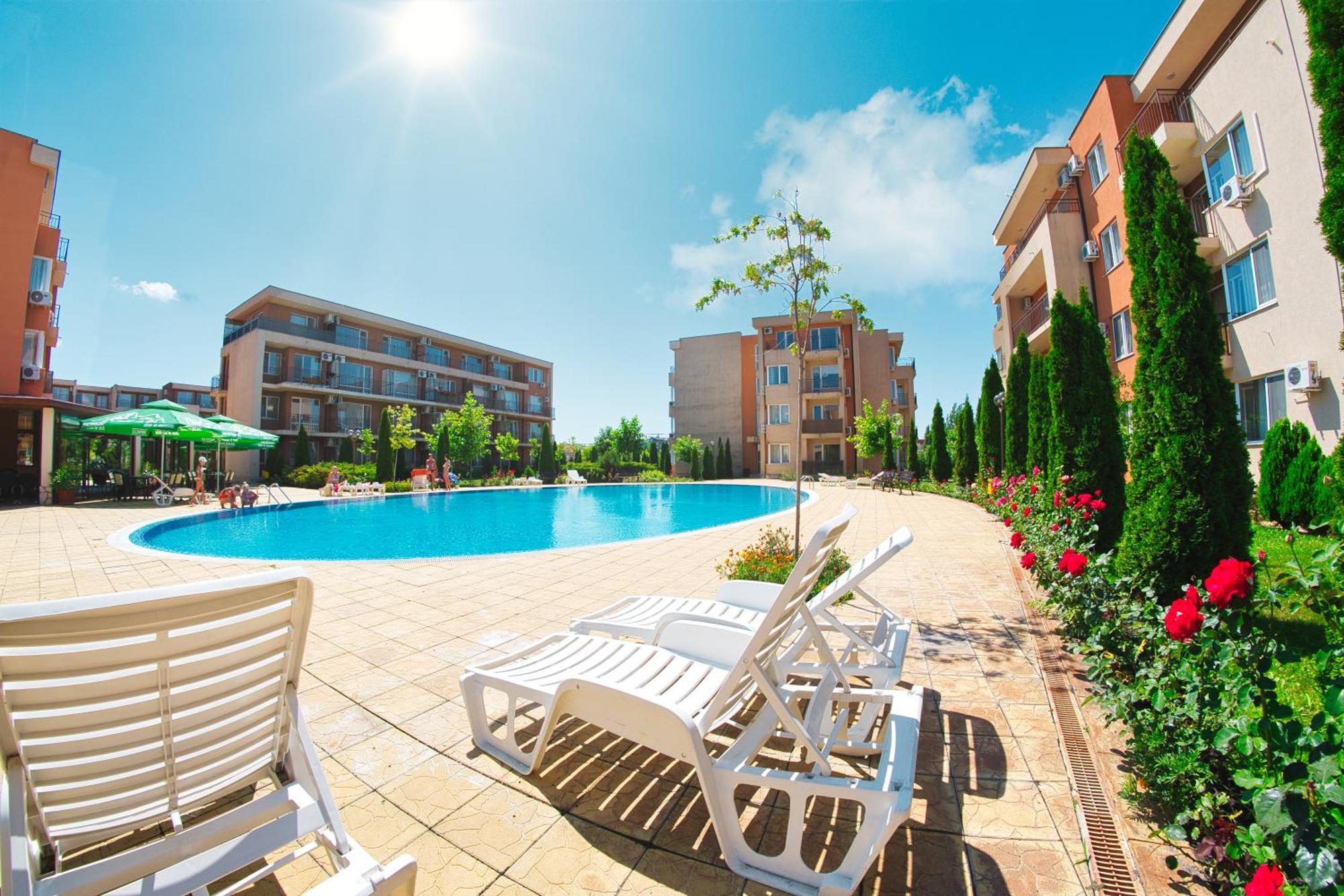Nessebar Fort Club Apartments Sunny Beach Exterior photo