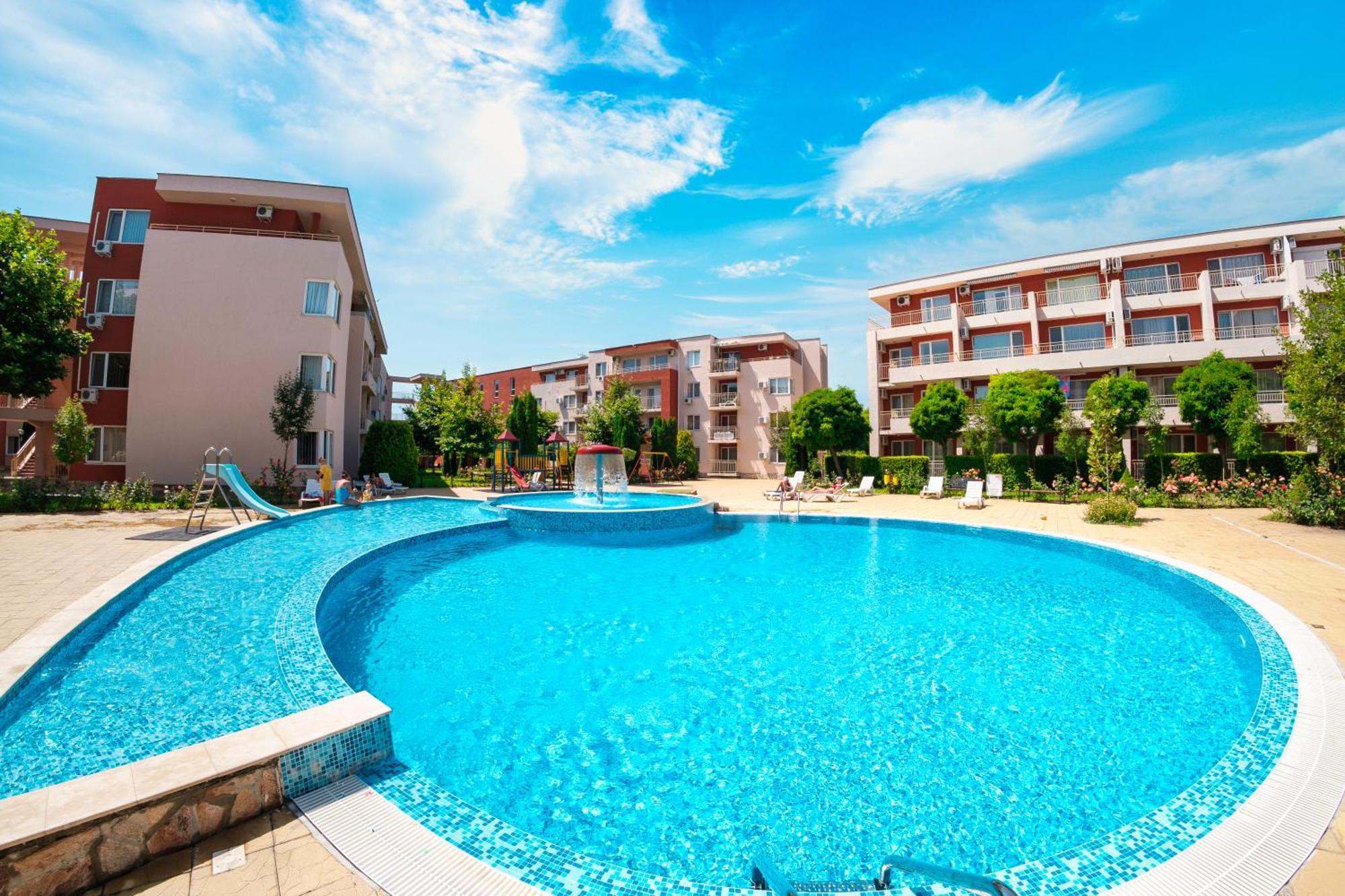 Nessebar Fort Club Apartments Sunny Beach Exterior photo