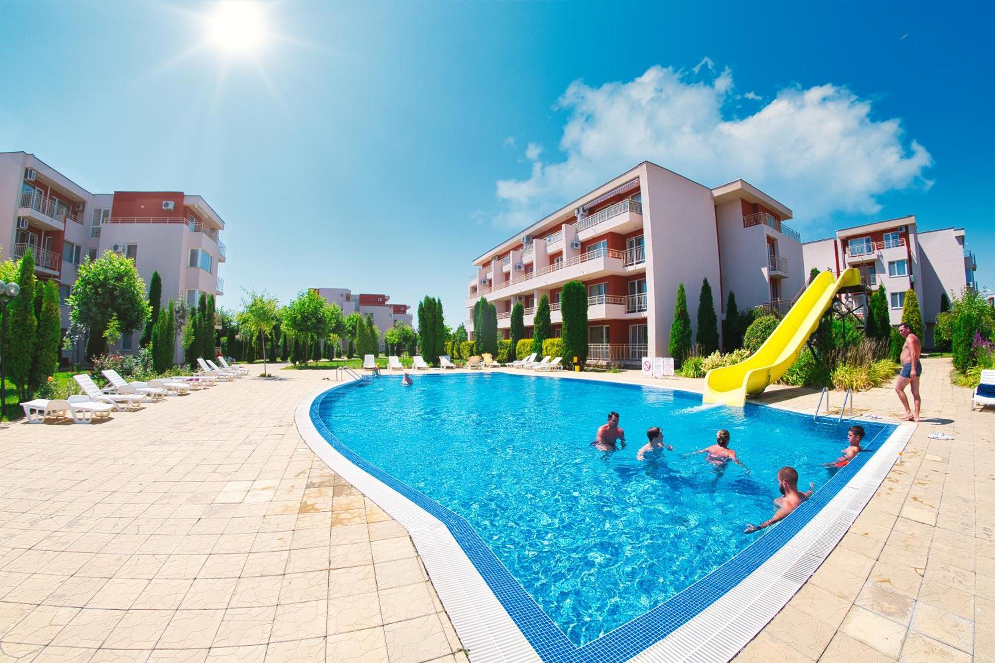 Nessebar Fort Club Apartments Sunny Beach Exterior photo
