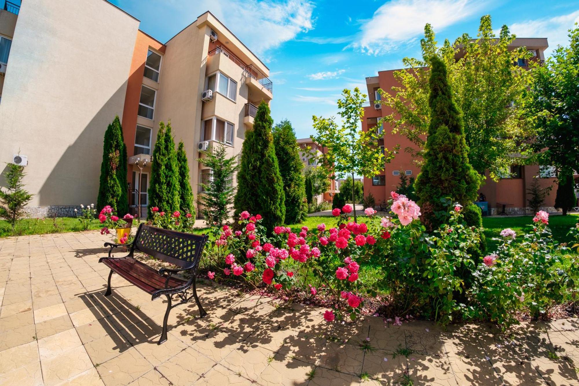 Nessebar Fort Club Apartments Sunny Beach Exterior photo