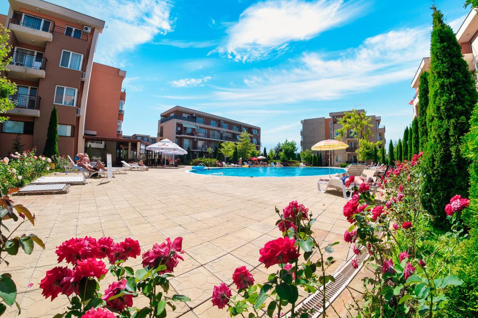 Nessebar Fort Club Apartments Sunny Beach Exterior photo
